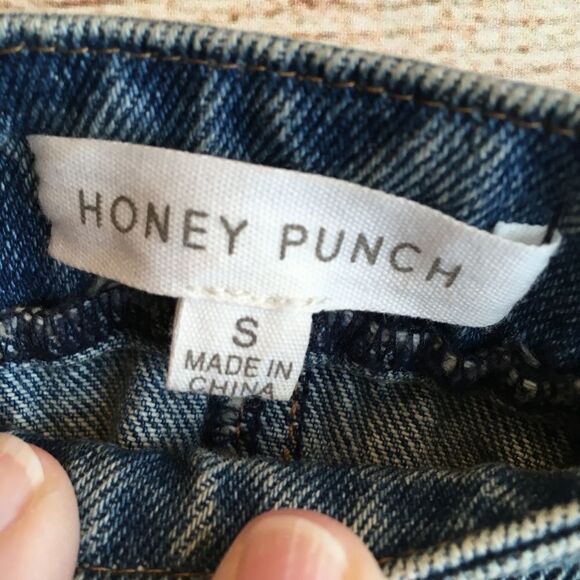 VINTAGE HONEY PUNCH EMBROIDERED JEAN SKIRT‎ - Picture 8 of 9